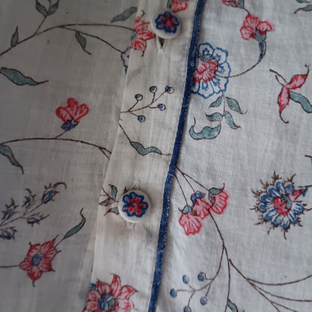 EKA Handmade in India Cotton Floral Blouse SML - Picture 5 of 5